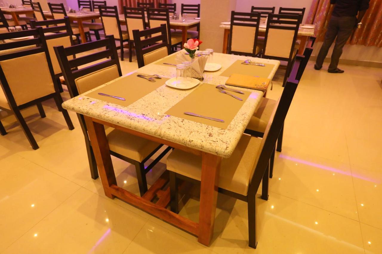 Nitheesh Residency Hotell Kanchipuram Eksteriør bilde