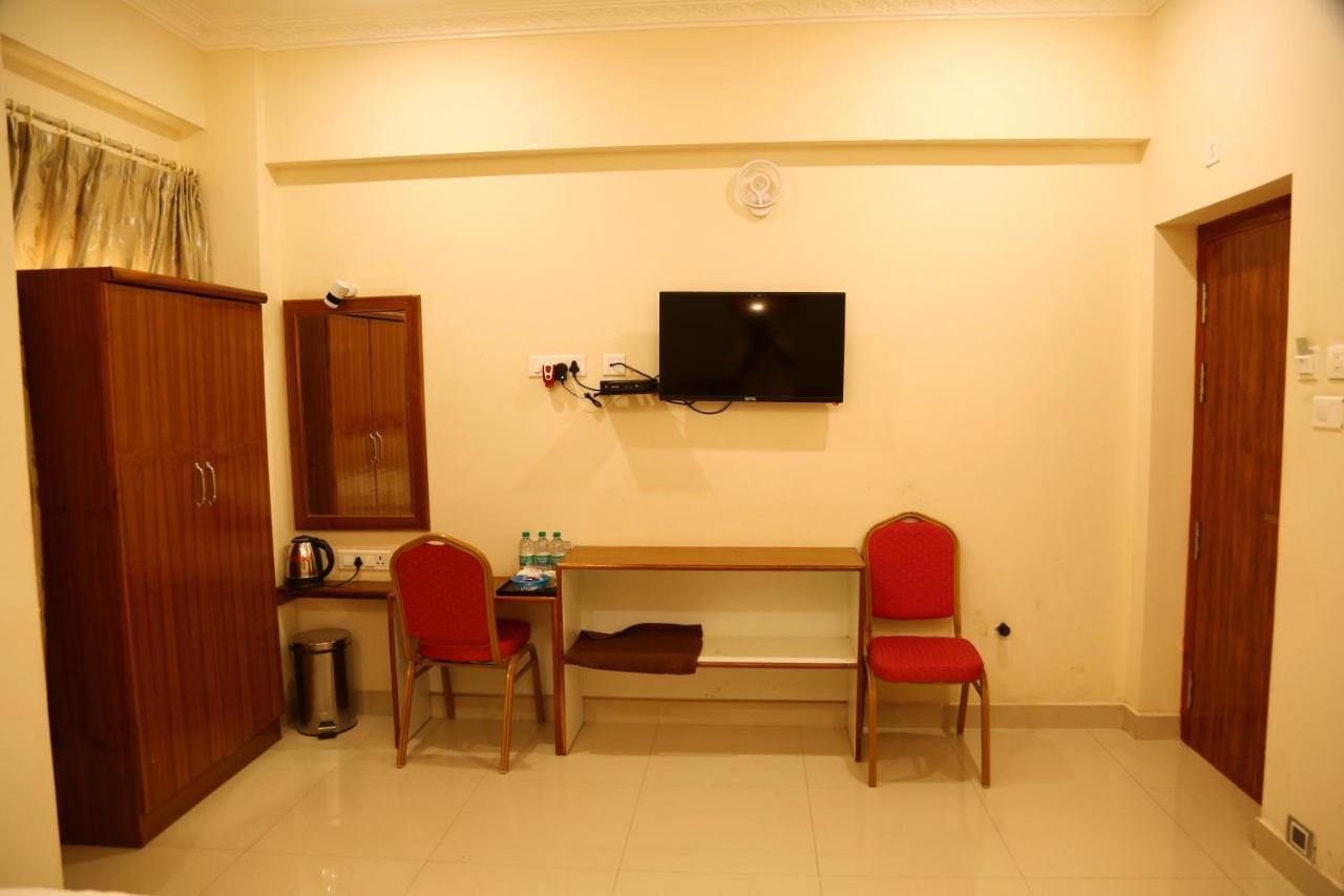 Nitheesh Residency Hotell Kanchipuram Eksteriør bilde